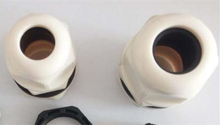 如何做好塑料電纜防水接頭的保養(yǎng)？