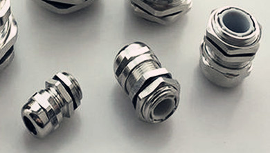 金屬電纜接頭線槽的安裝規(guī)范是怎么樣的？