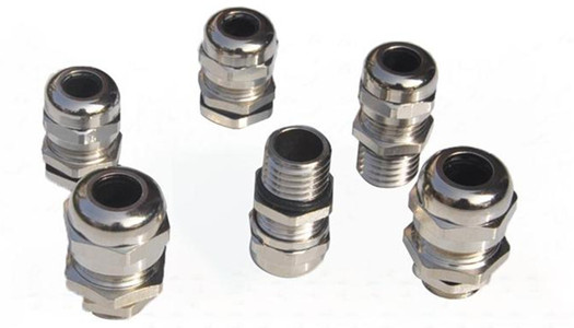 拆除金屬防水電纜接頭時(shí)哪些要求不能忽視？